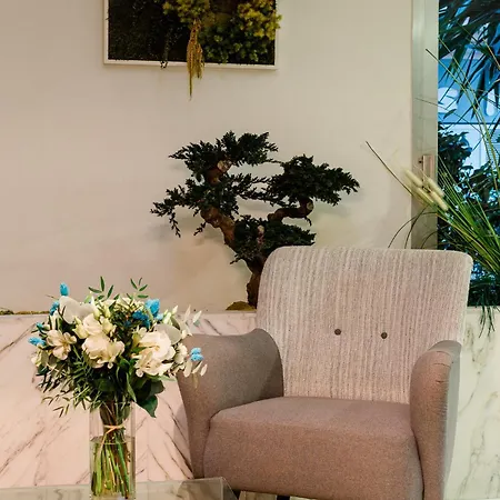 Hélios 4* Juan-les-Pins