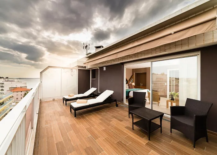 Hotel Helios Juan-les-Pins