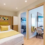 Helios فندق