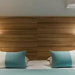 Helios Hotell