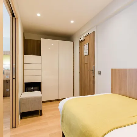 艾里奥酒店 酒店 4*