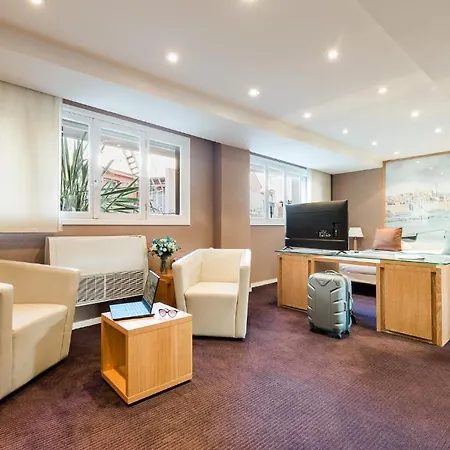 Hélios 4* Juan-les-Pins